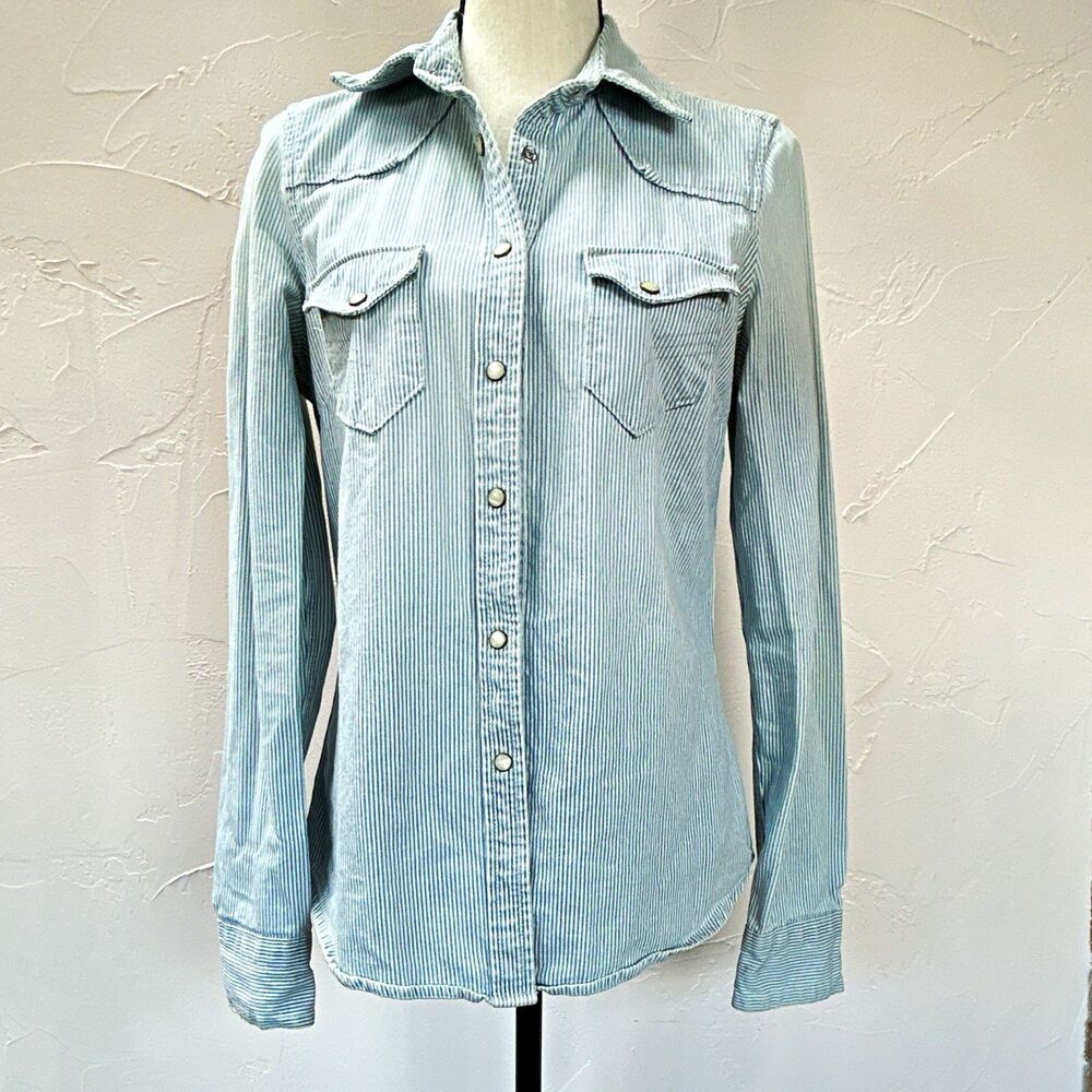 Gap 1969 Blue White Striped Faded Chambray Pearl Snap Button-Up Shirt Women's S